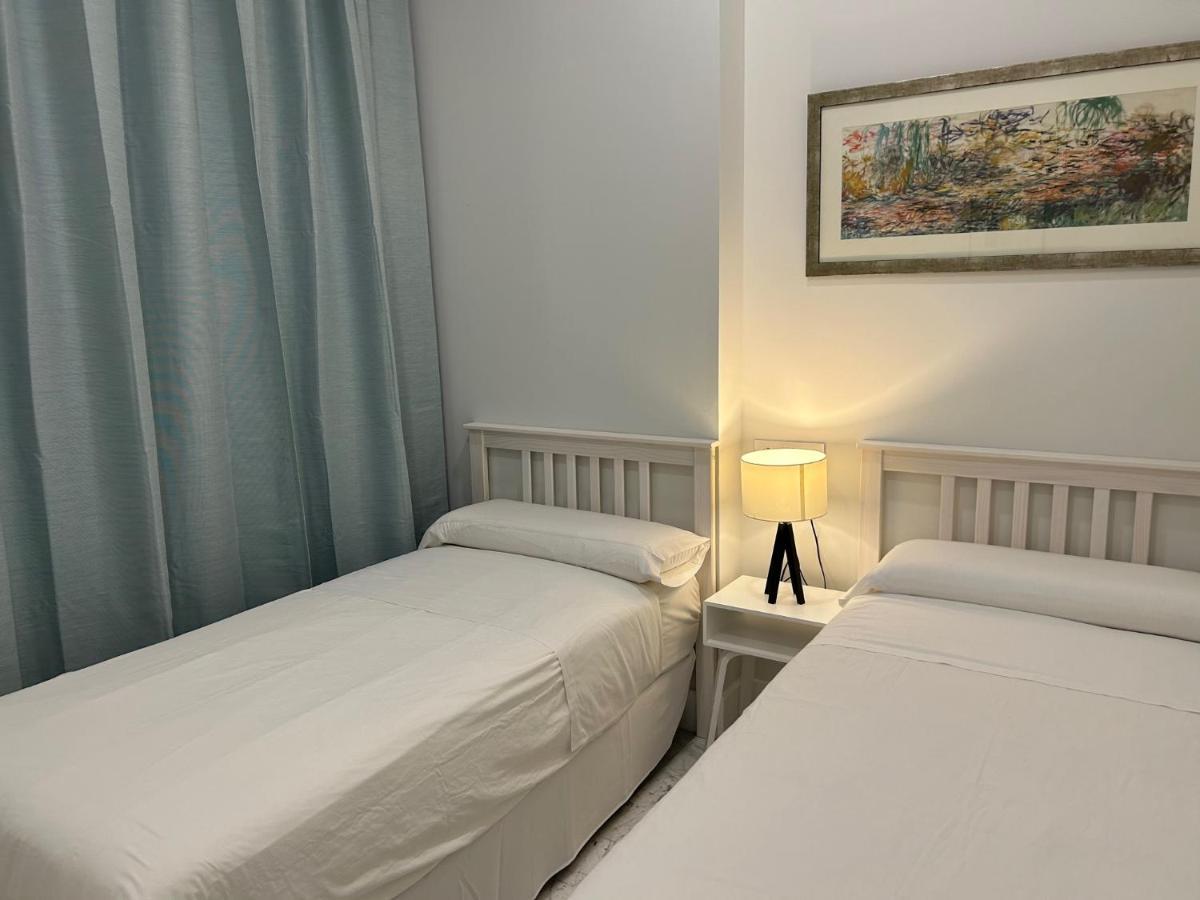 Olavide Premium Apartments Sevilla Bagian luar foto