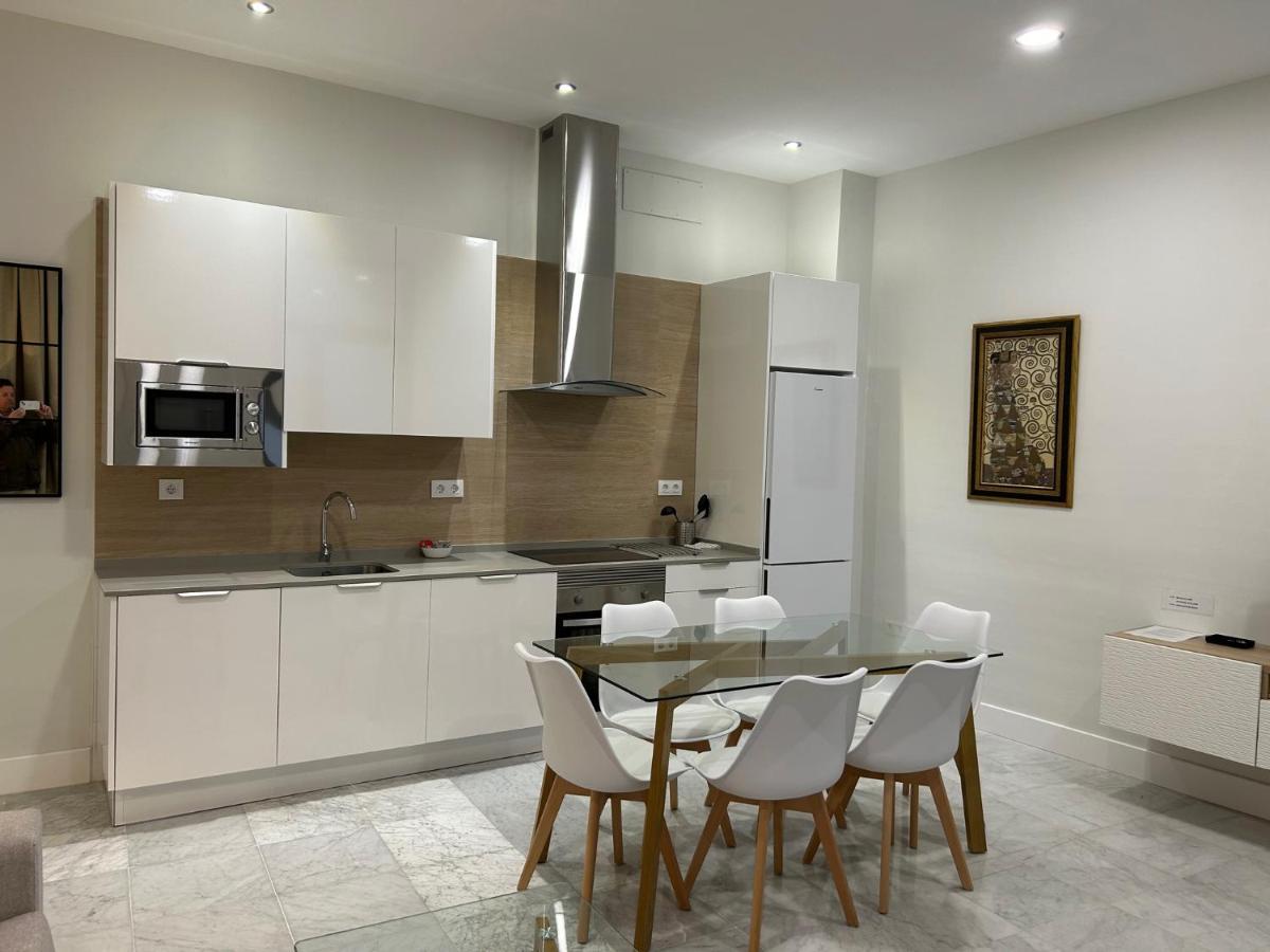 Olavide Premium Apartments Sevilla Bagian luar foto