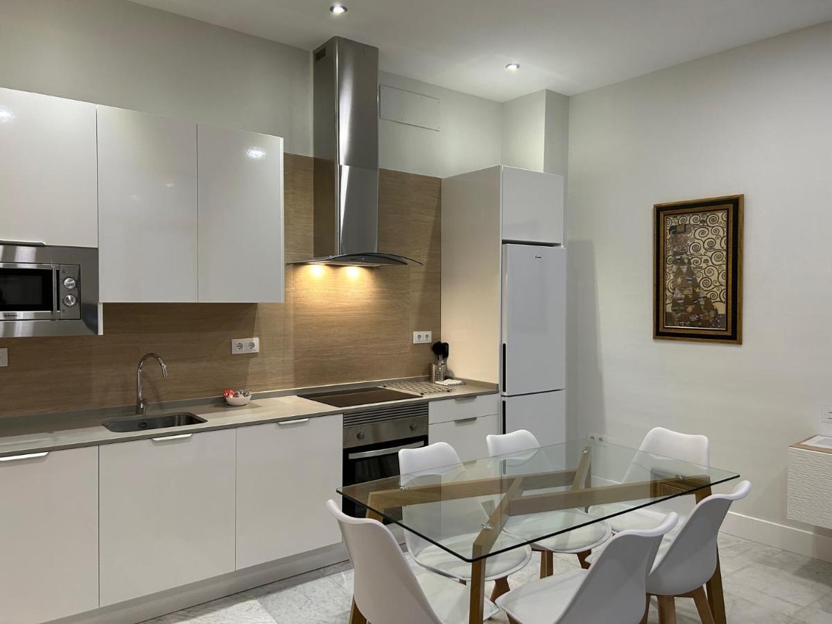 Olavide Premium Apartments Sevilla Bagian luar foto